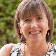 Photo of Debra Sarre
